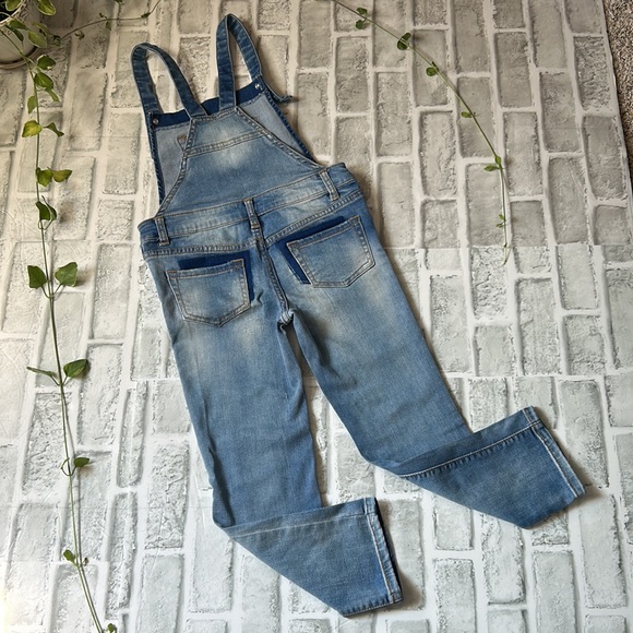 CAT & JACK | GIRL'S OVERALLS LIGHT WASH - Picture 8 of 8